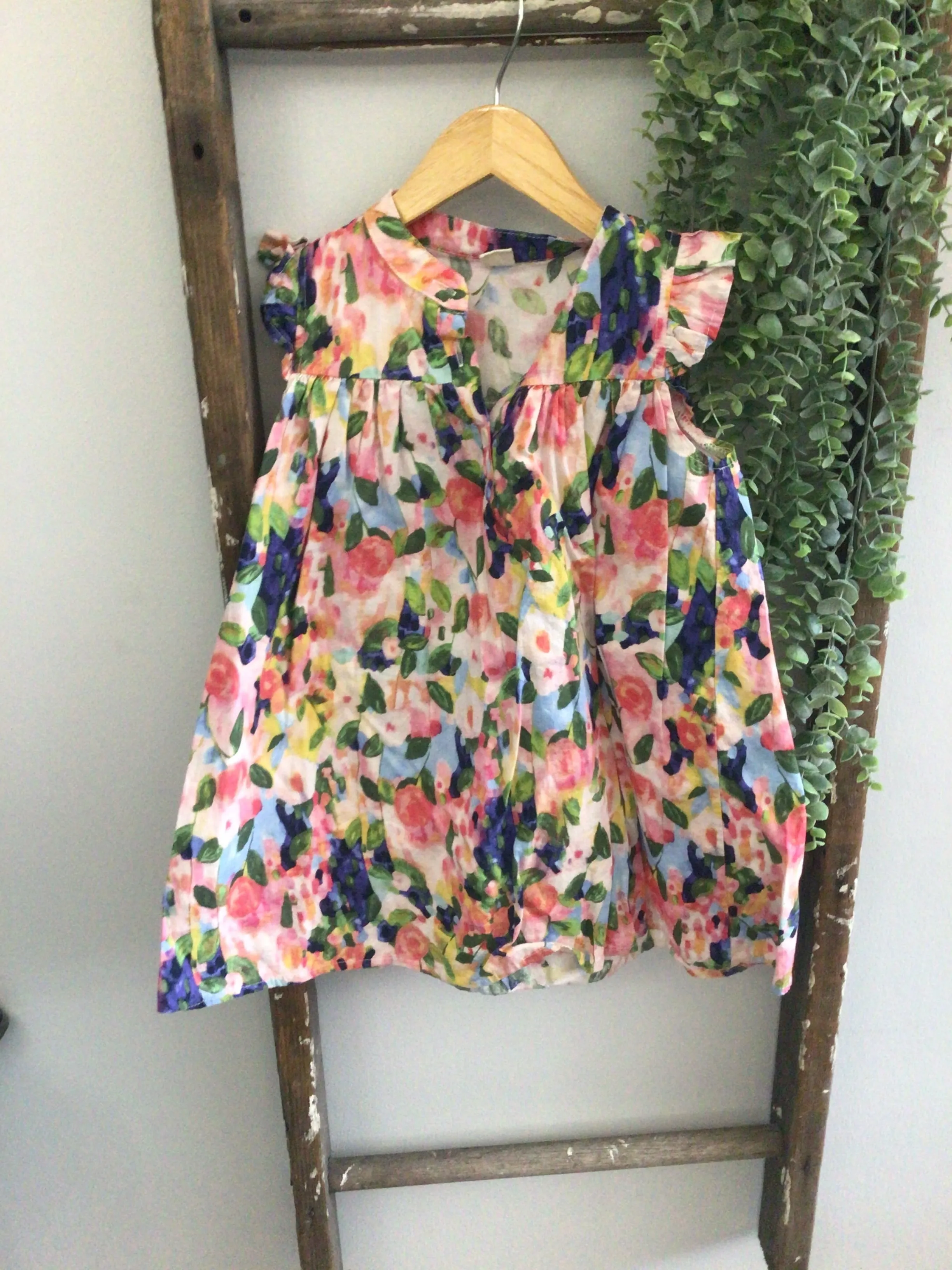 Abstract floral dress- 6/7