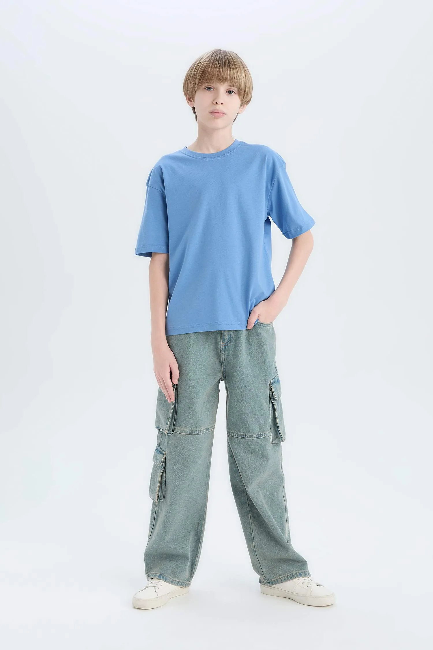 Boy Oversize Fit Crew Neck Basic T-Shirt