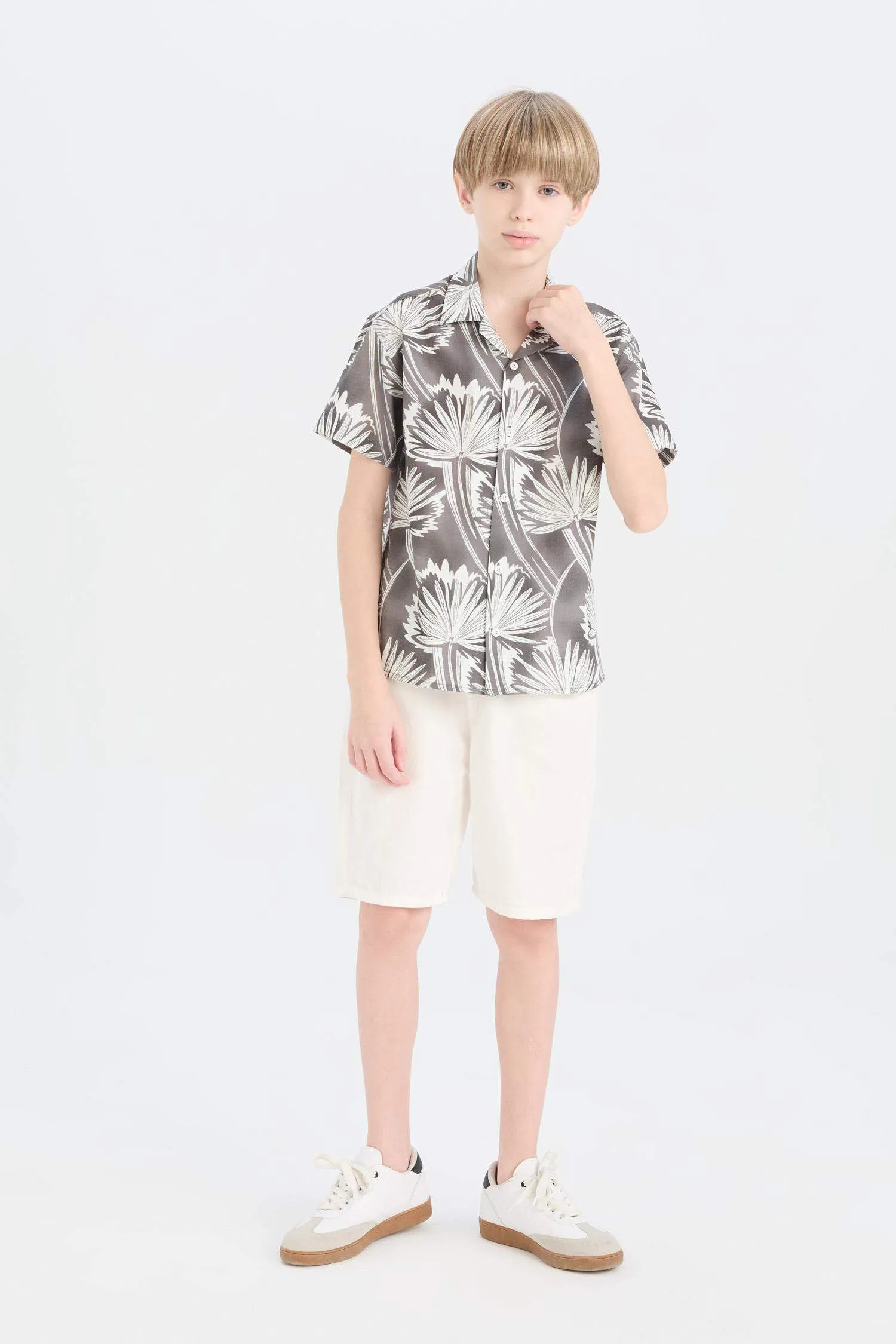 Boy Oversize Fit Polo Neck Short-Sleeve Shirt
