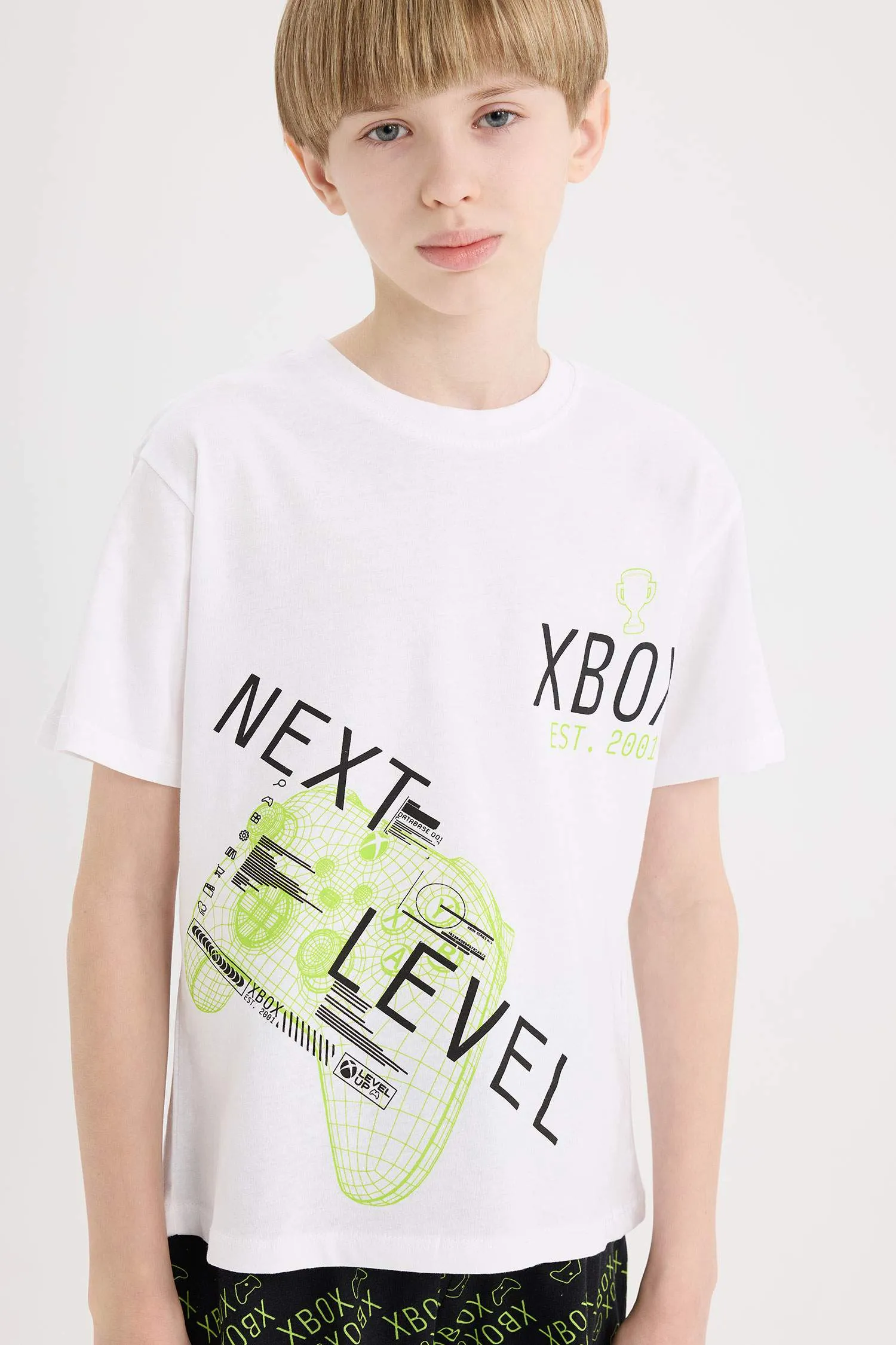 Boy Xbox Regular Fit 2 Piece Pajama Set