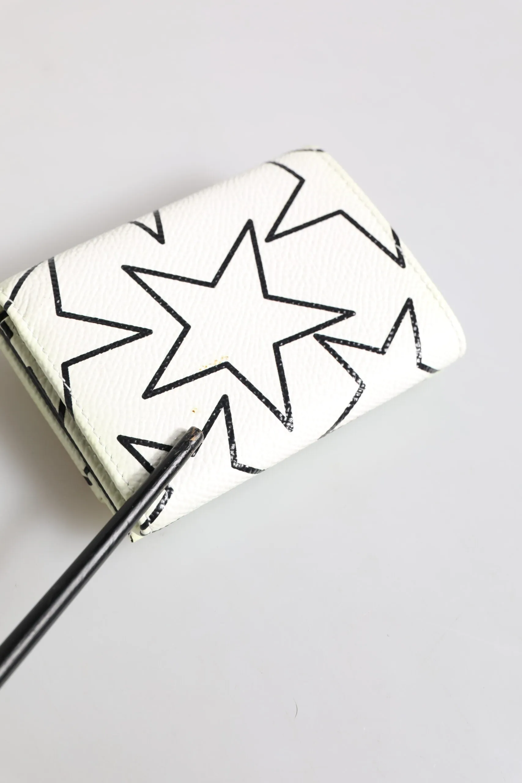 Dolce & Gabbana White Leather Trifold DG Star Print Card Holder Wallet