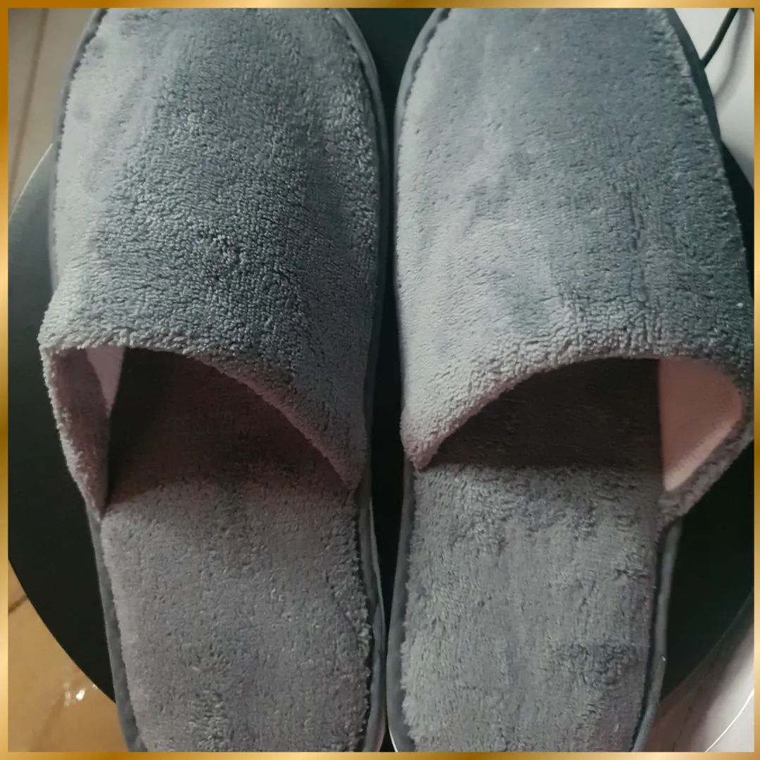 Grey Fleece Slippers (Unisex)