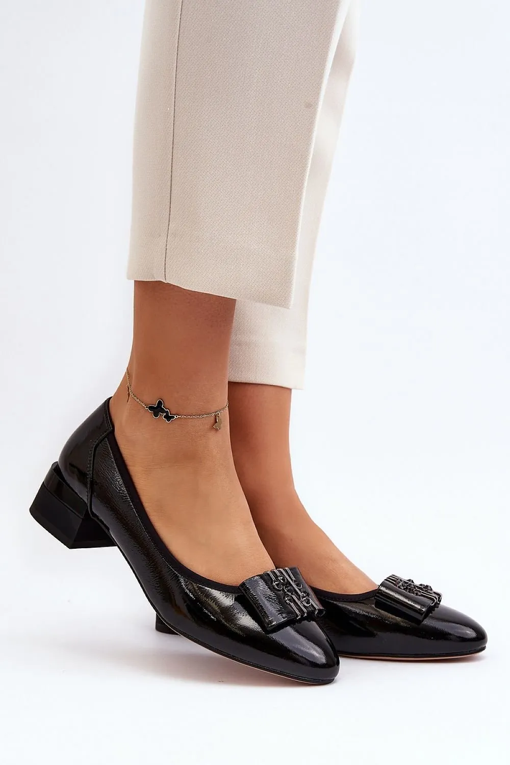 Heel pumps