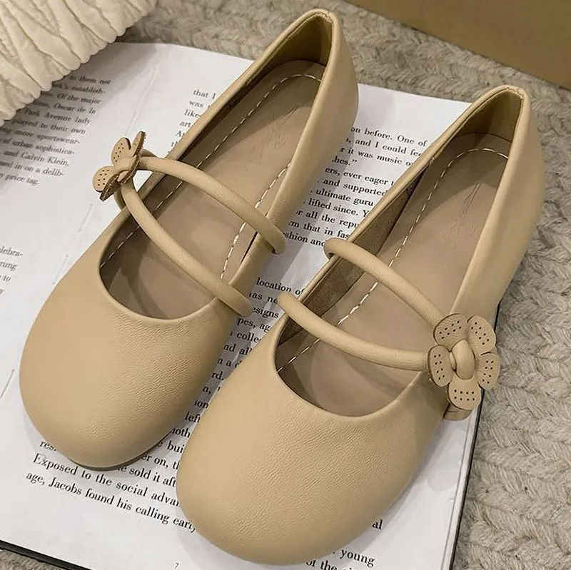 Lace-Up Flower-Decorated Soft-Soled Leather Shoes
