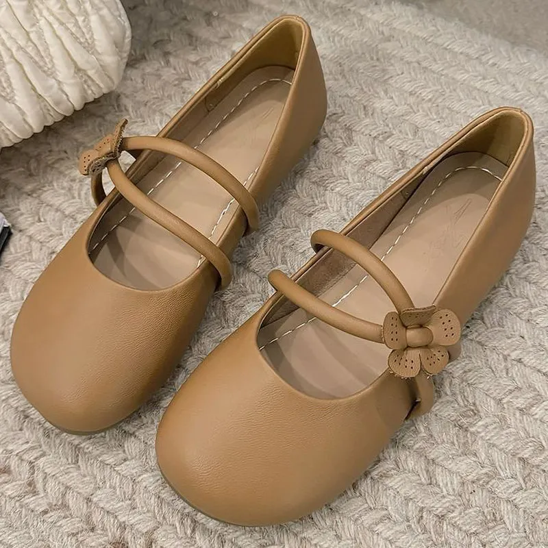 Lace-Up Flower-Decorated Soft-Soled Leather Shoes
