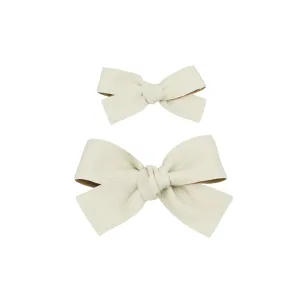 Leather - Ivory Bow Clip