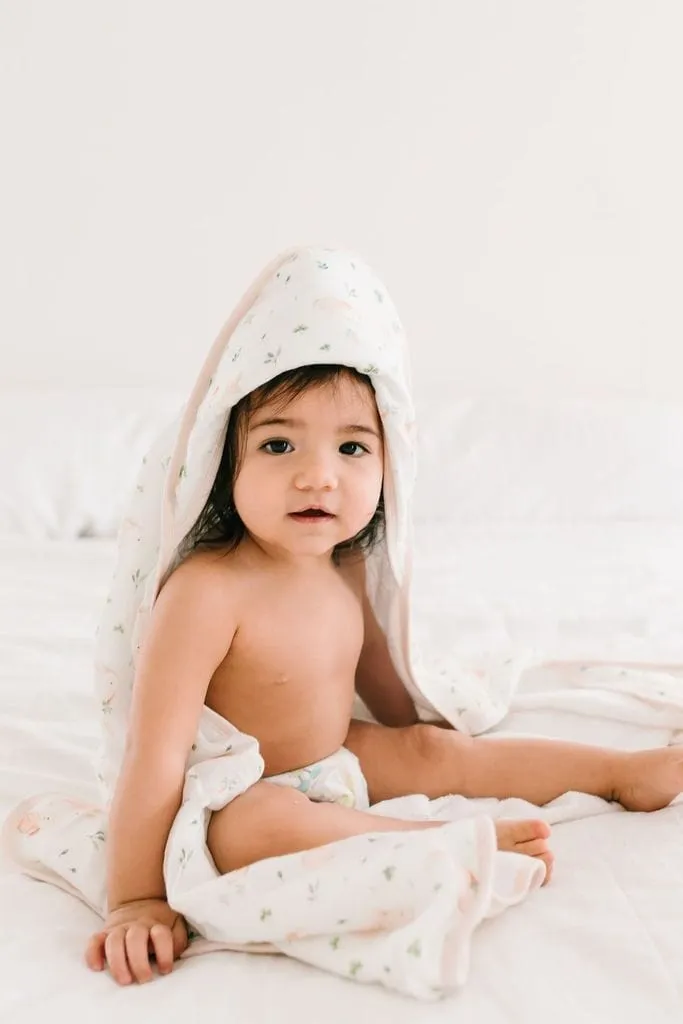 Loulou Lollipop Hooded Towel and Washcloth Set - Bunny Meadow