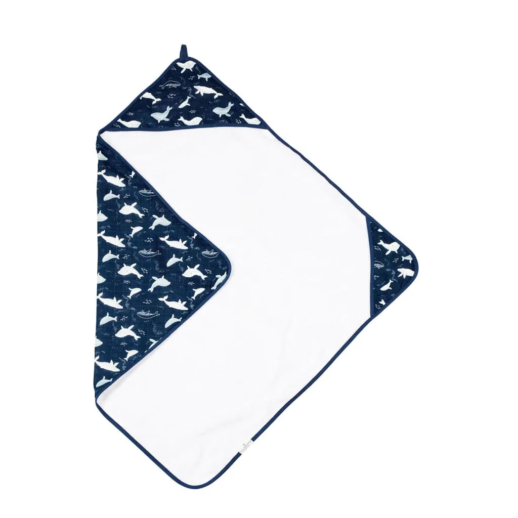 Loulou Lollipop Hooded Towel and Washcloth Set - Whales