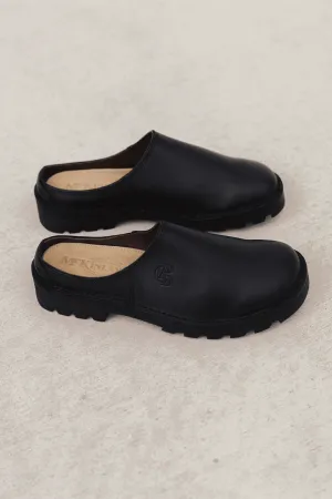 McKinlays x Commonplace Anderson Slip On - Black