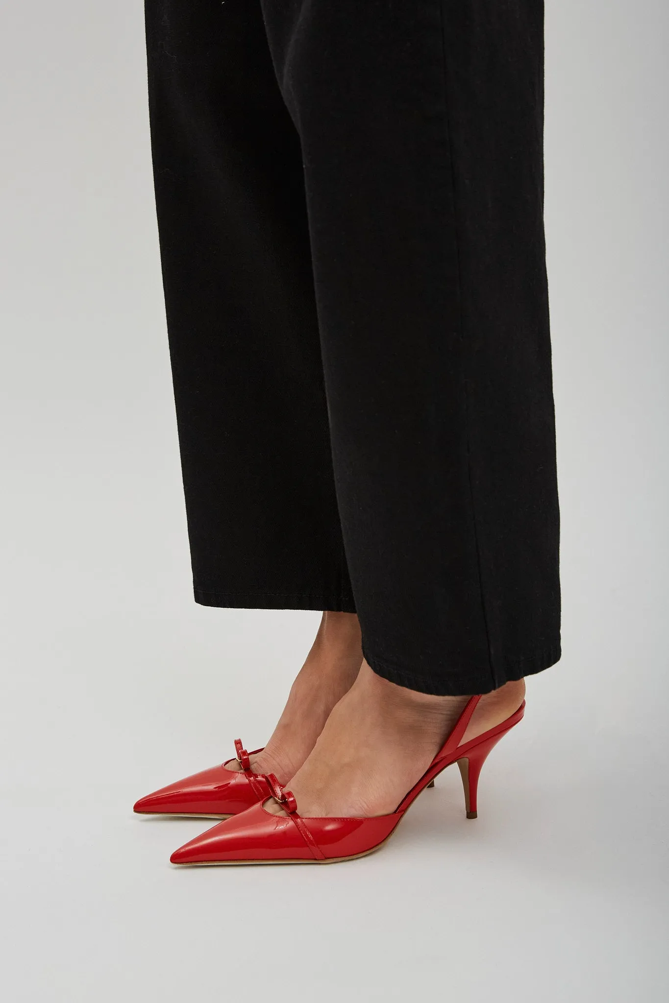 Mini bow red patent sling-back pumps