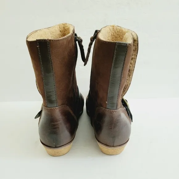 NEW Softwalk Rayne Brown Soft  Leather Pull On Mid Buckle Bootie Size 8.5