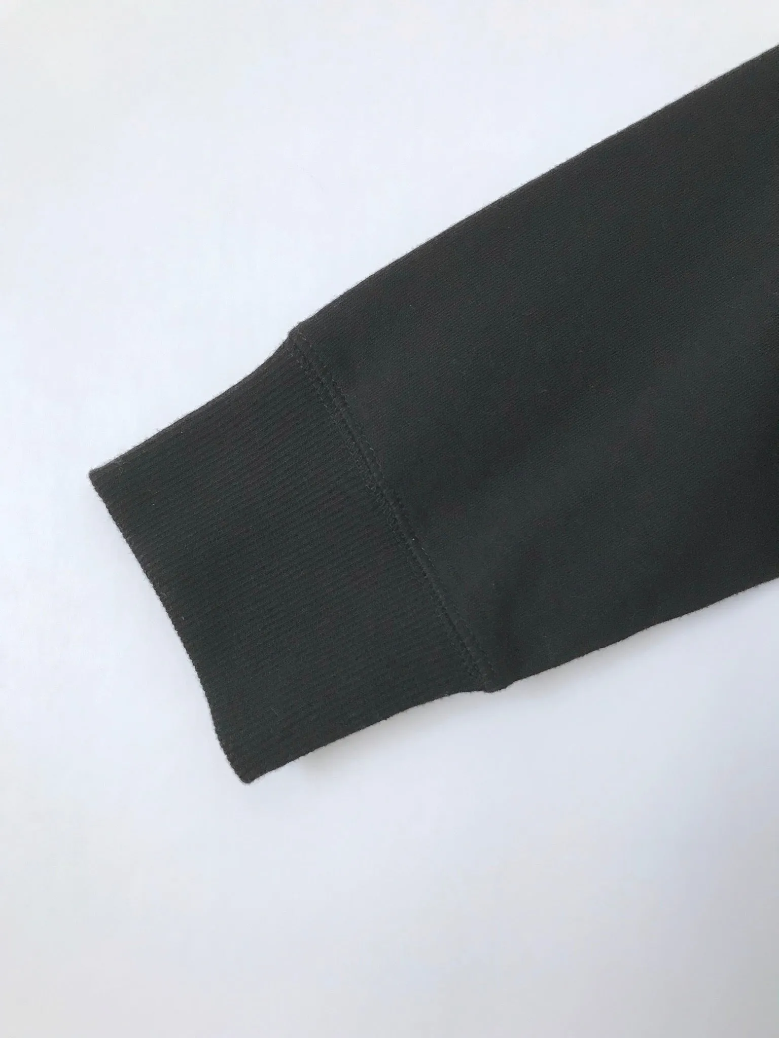 Plant 🌱 Powered sweatshirt in BLACK m