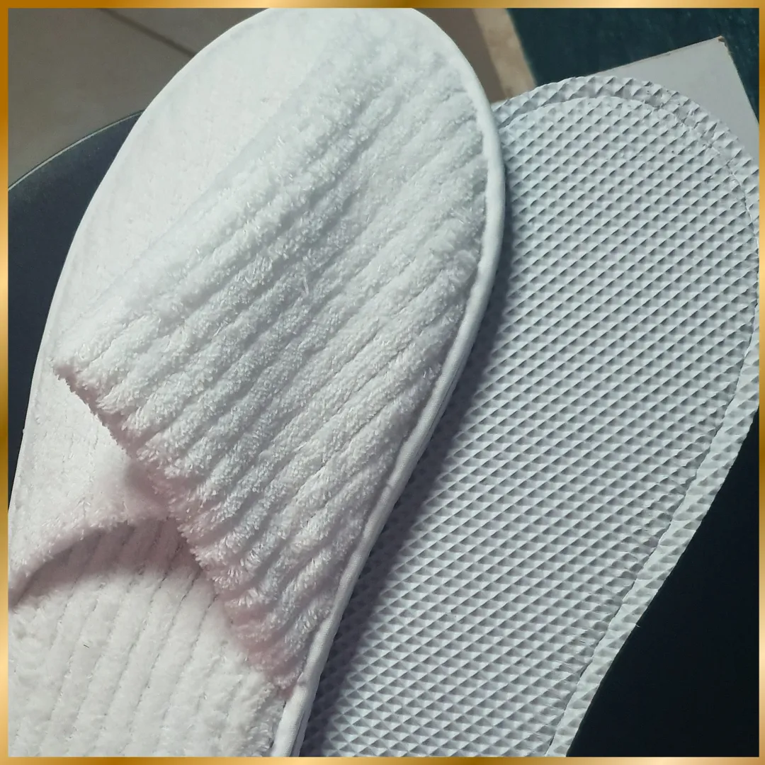 Ribbed Fleece Slippers (Unisex)