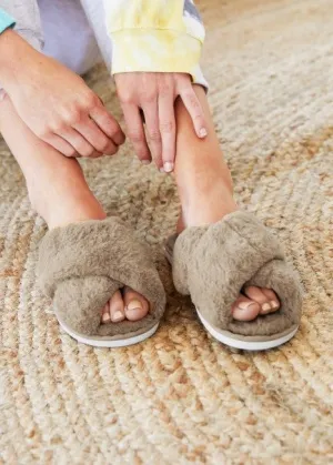 Skylar Fluffy Slippers - Mocha