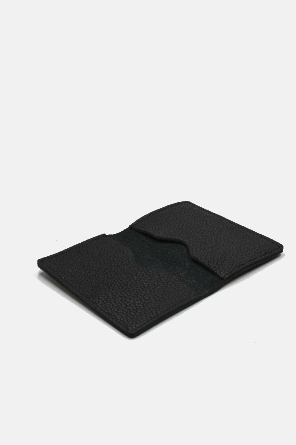 Soft Pebble Grain Bi-Fold