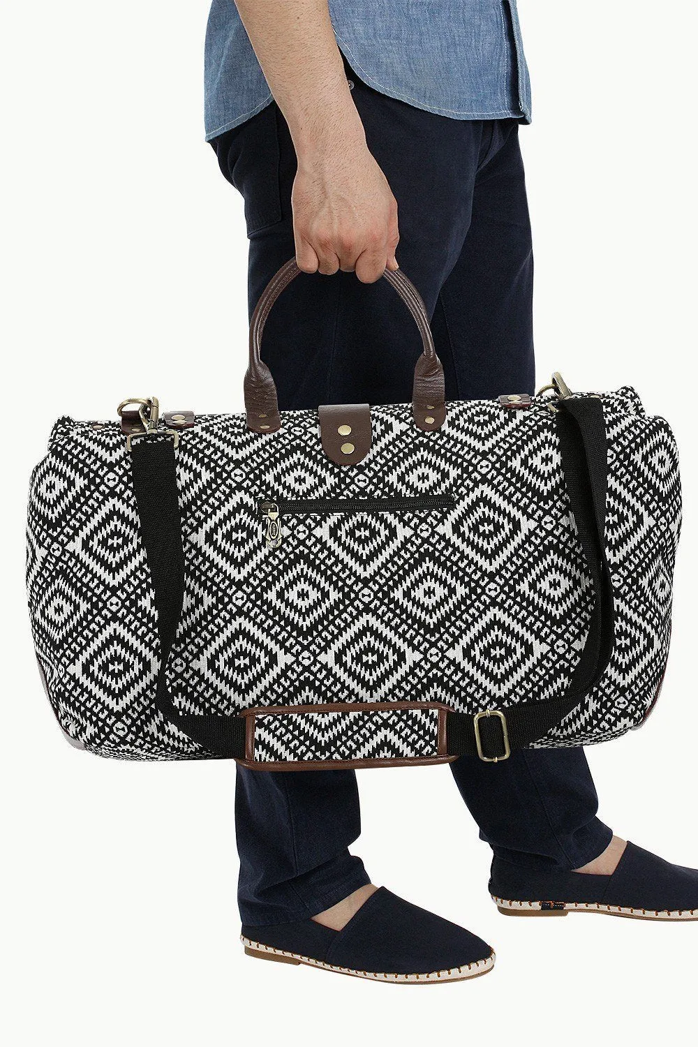 Vintage Styled Carry Bag